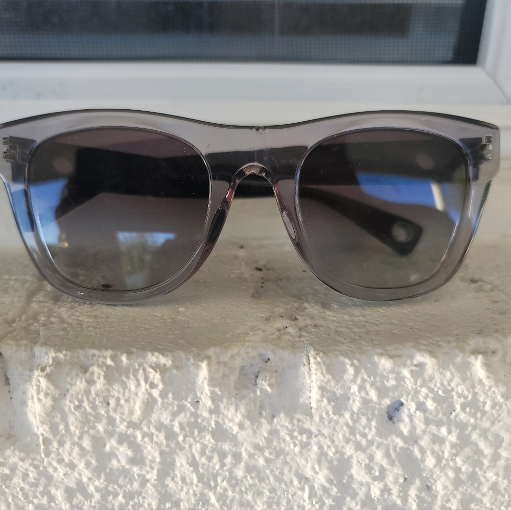 Valentino sunglasses - Picture 10 of 10